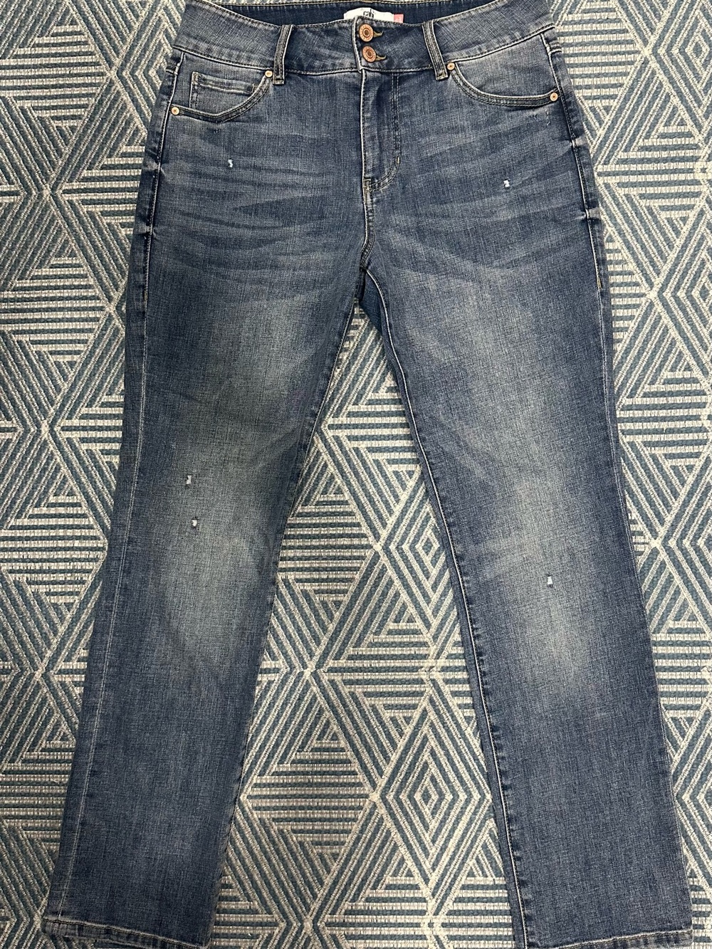 CAbi Women's Straight-Leg Jeans in Faded Blue